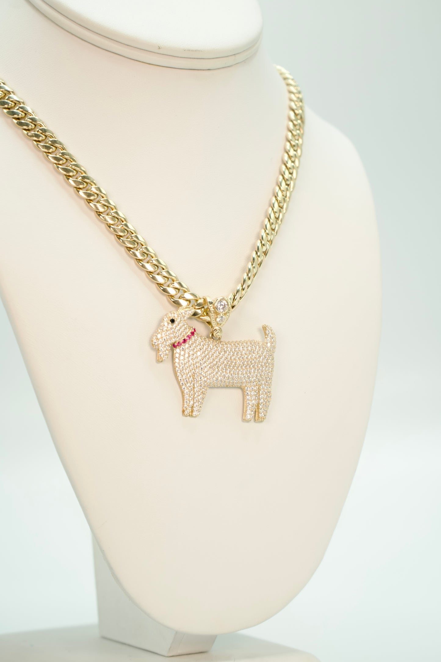 14K GOAT Pendant Cz Stones With Miami Cuban Chain Yellow Gold