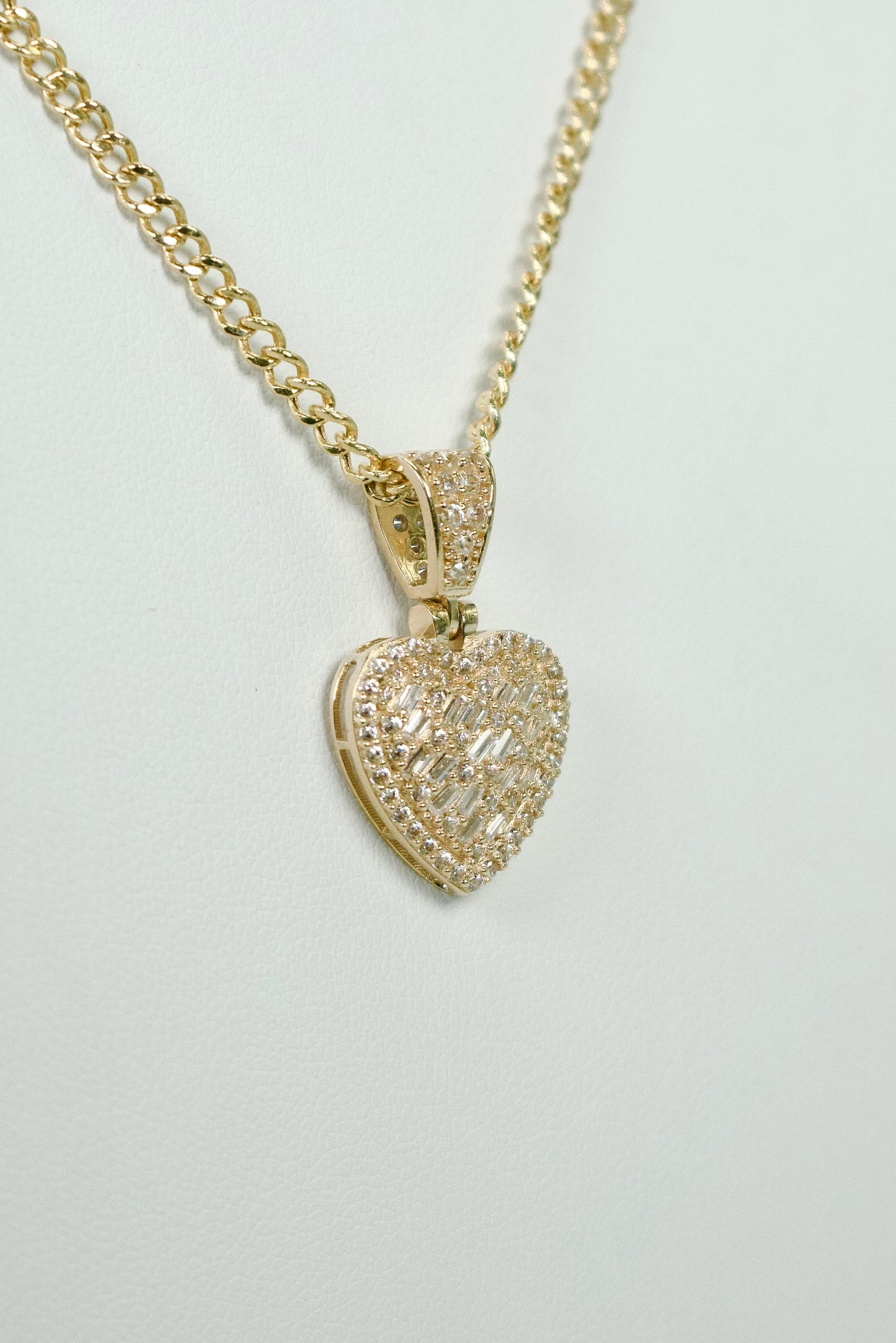 14K Heart Pendant Baguette / Cz Stones With Cuban Chain