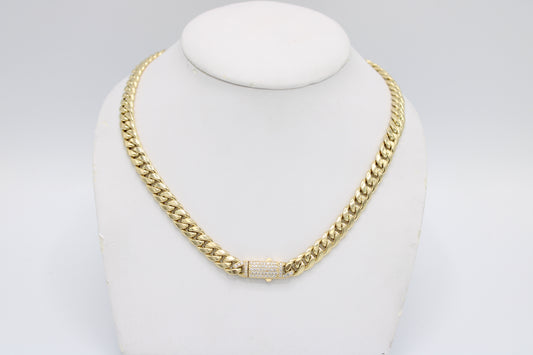 Choker $1,800.00 - Pre - Mother's Day Offers