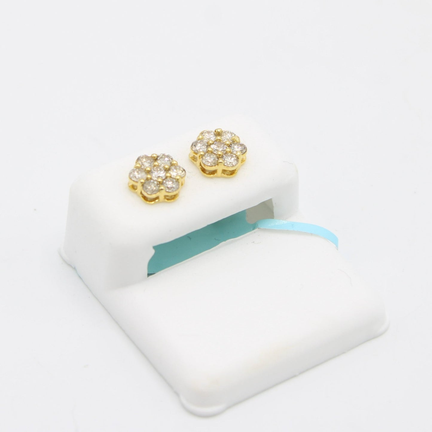 14K VS Diamond Earrings Yellow Gold