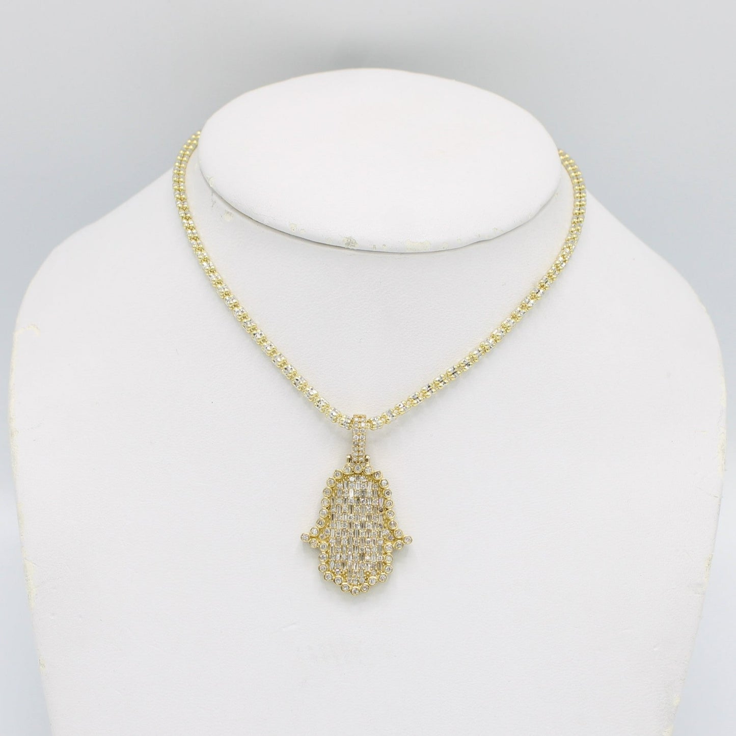 VS Diamond / Baguette Hamsa Pendant with Ice Chain Yellow Gold