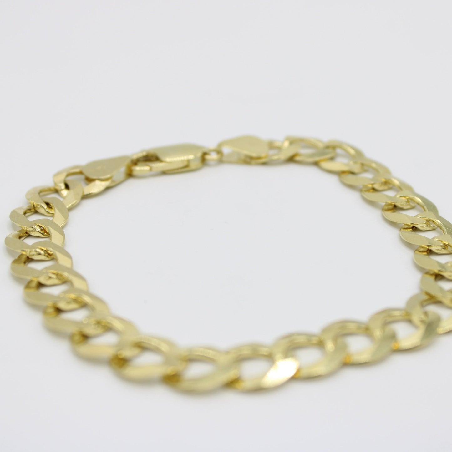 14K Solid Flat Cuban Bracelet \\ 9.4 mm \\ Yellow Gold