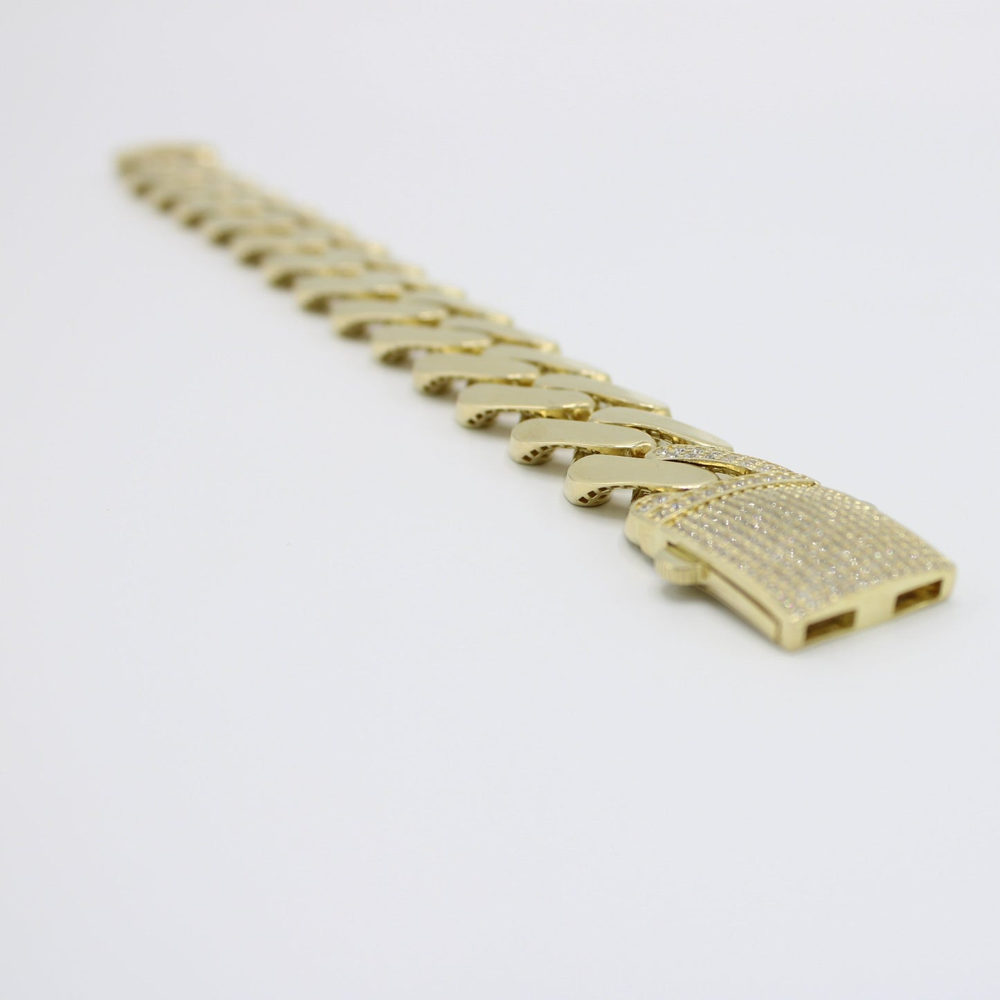 14K Hollow Ittallo Bracelet Cz Lock \\ 19 mm \\