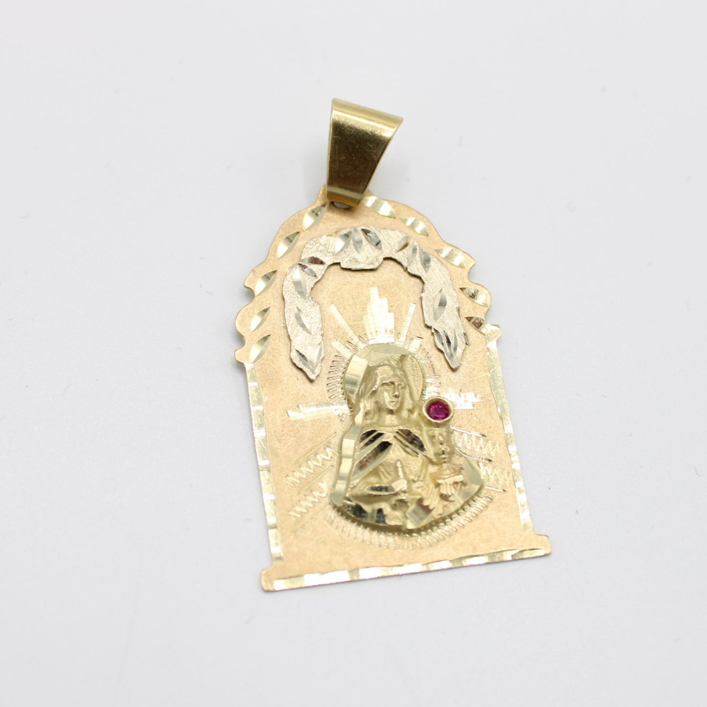 14K Santa Barbara Pendant Yellow Gold