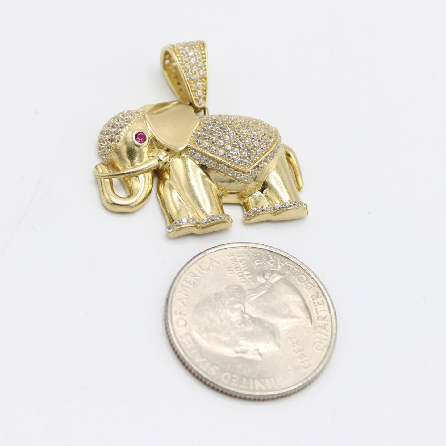 14K Elephan 𩣠Cz Stones Yellow Gold