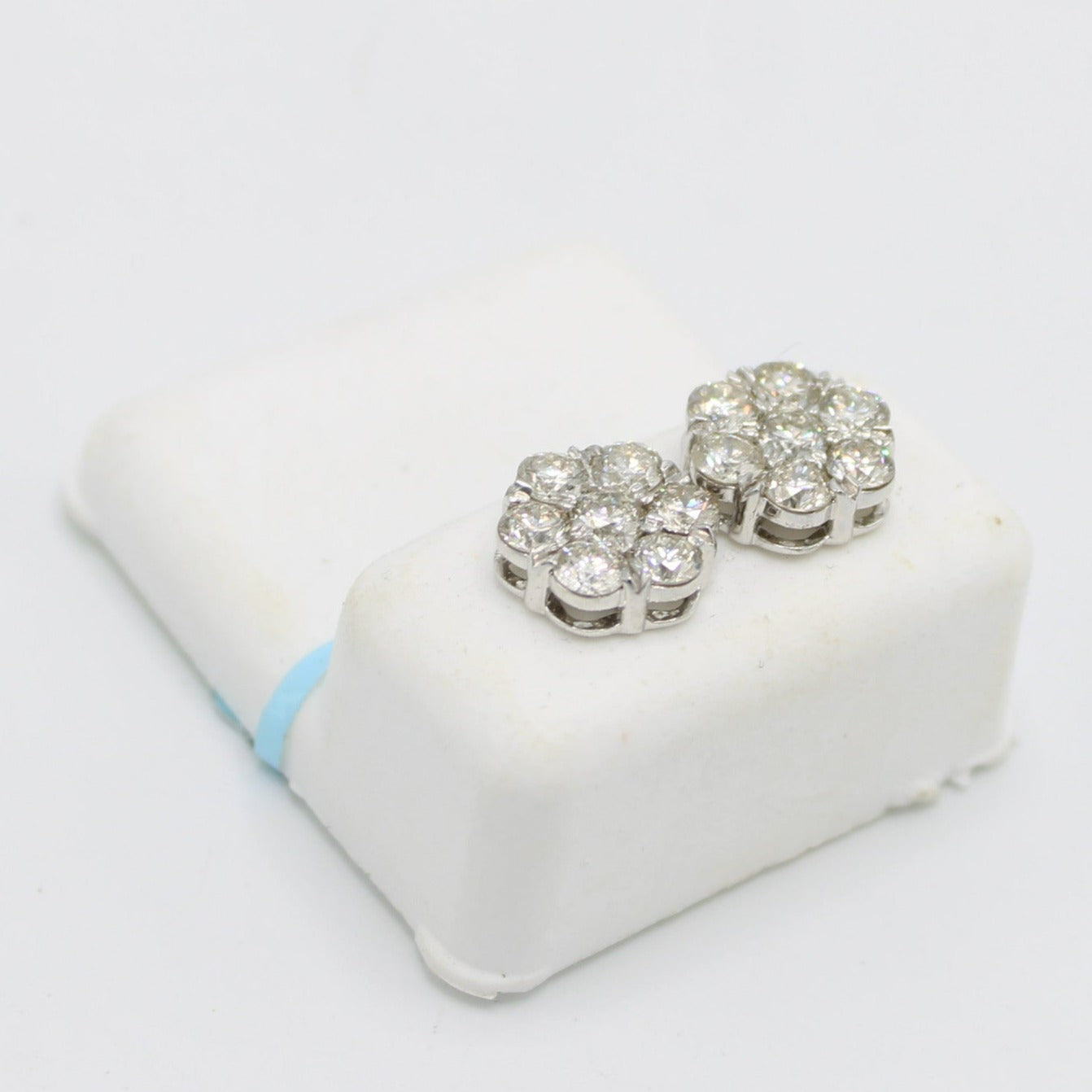 14K VS Diamond Earrings White Gold