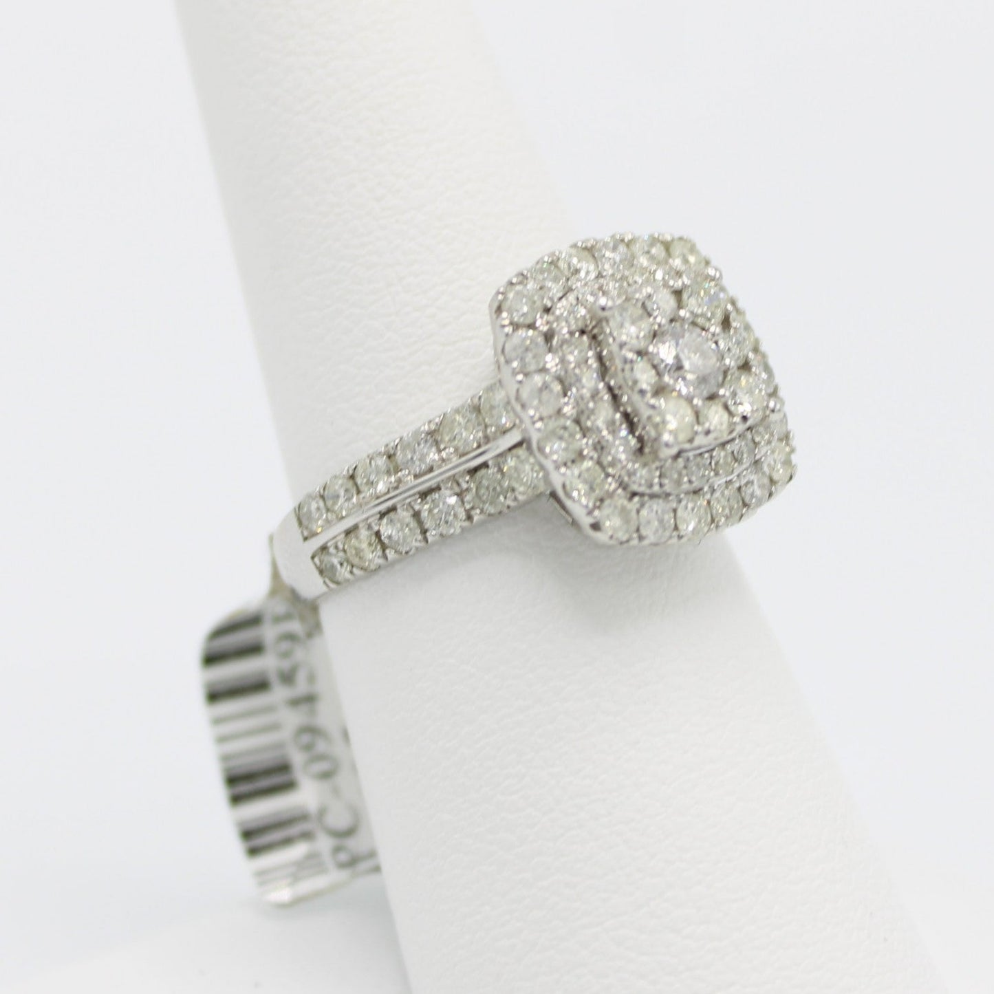 14K VS Diamond Women's Ring White Gold