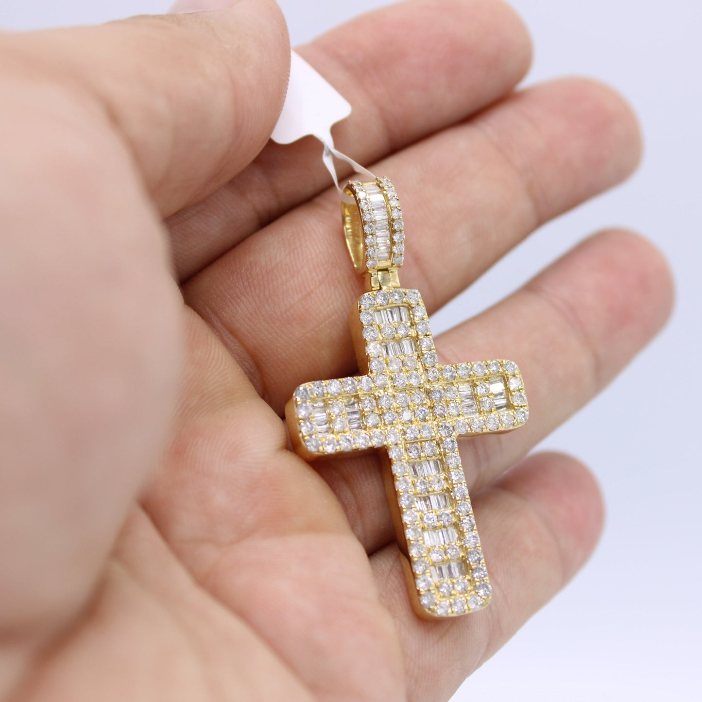 14K VS Diamond Cross Pendant Yellow Gold