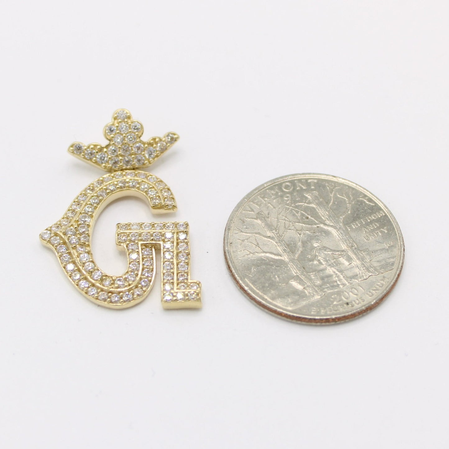14K Crown Initial Name ( G ) Cz Stones Yellow Gold