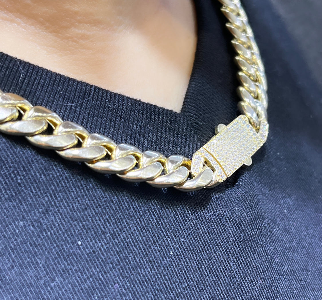 14K Hollow š®š¹ ITTALLO Choker (9.2 MM \\ 18ā
