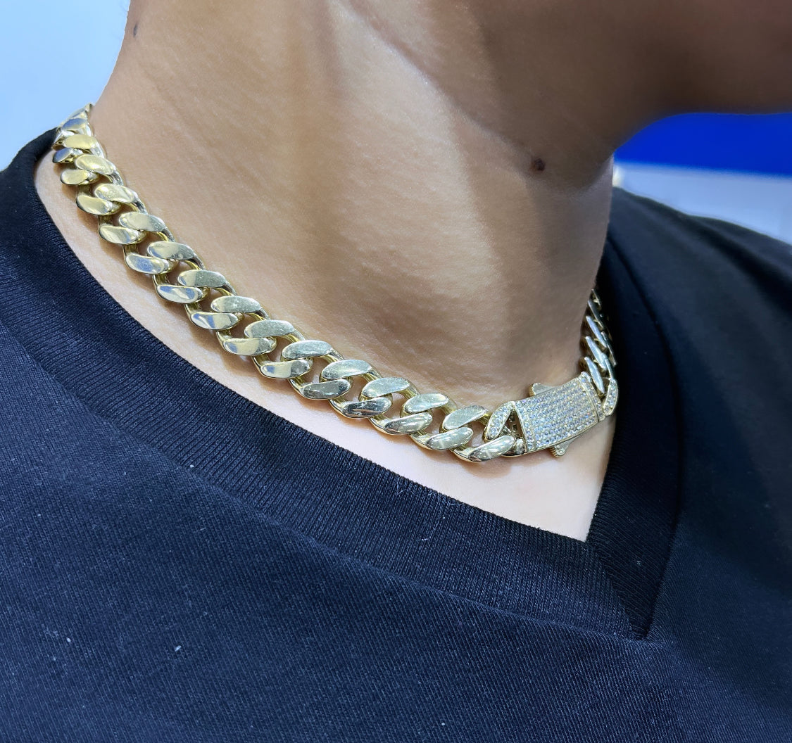 14K Hollow š®š¹ ITTALLO Choker (11 MM \\ 16ā
