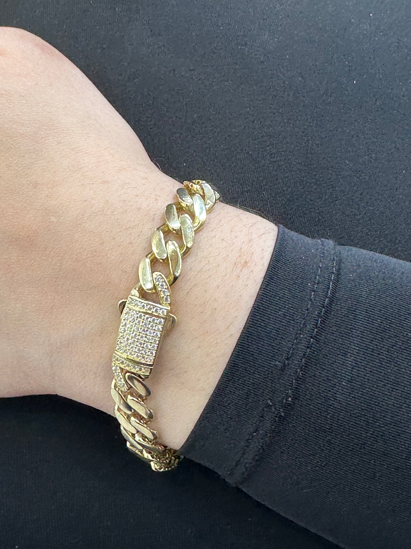 14K Women's Ittallo Bracelet Cz Stones At Lock