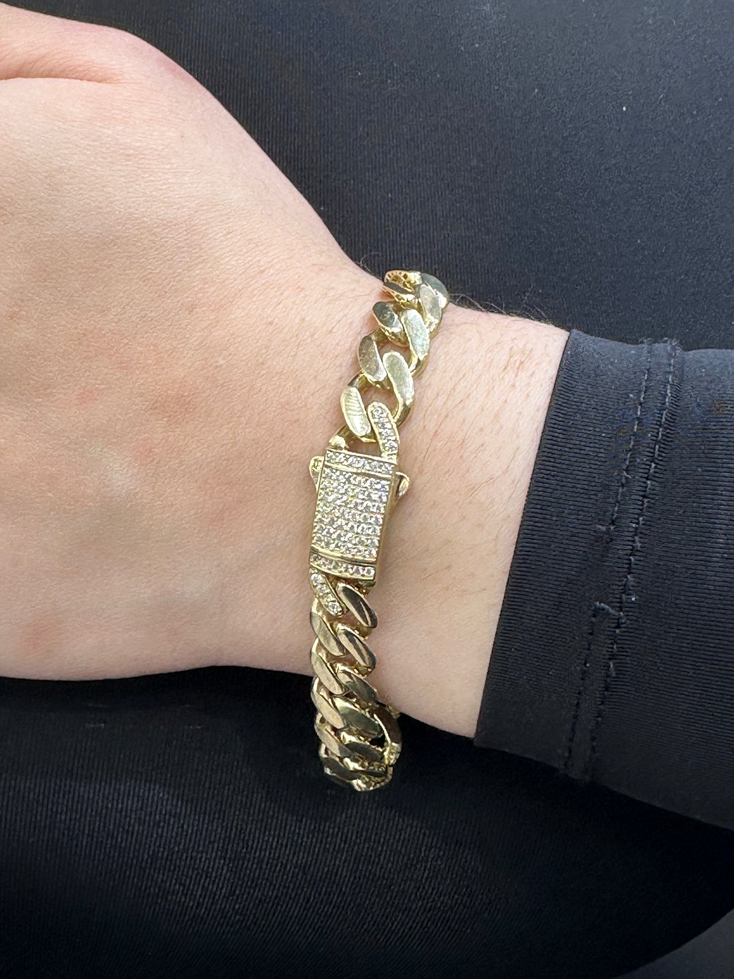 14K Women's Ittallo Bracelet Cz Stones At Lock