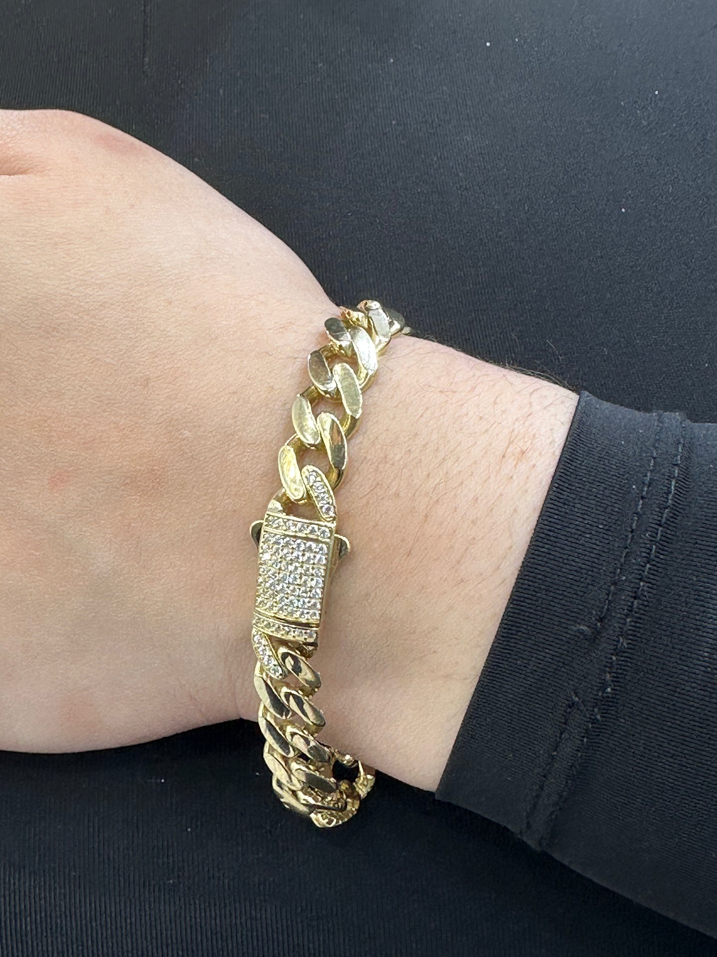 14K Women's Ittallo Bracelet Cz Stones At Lock