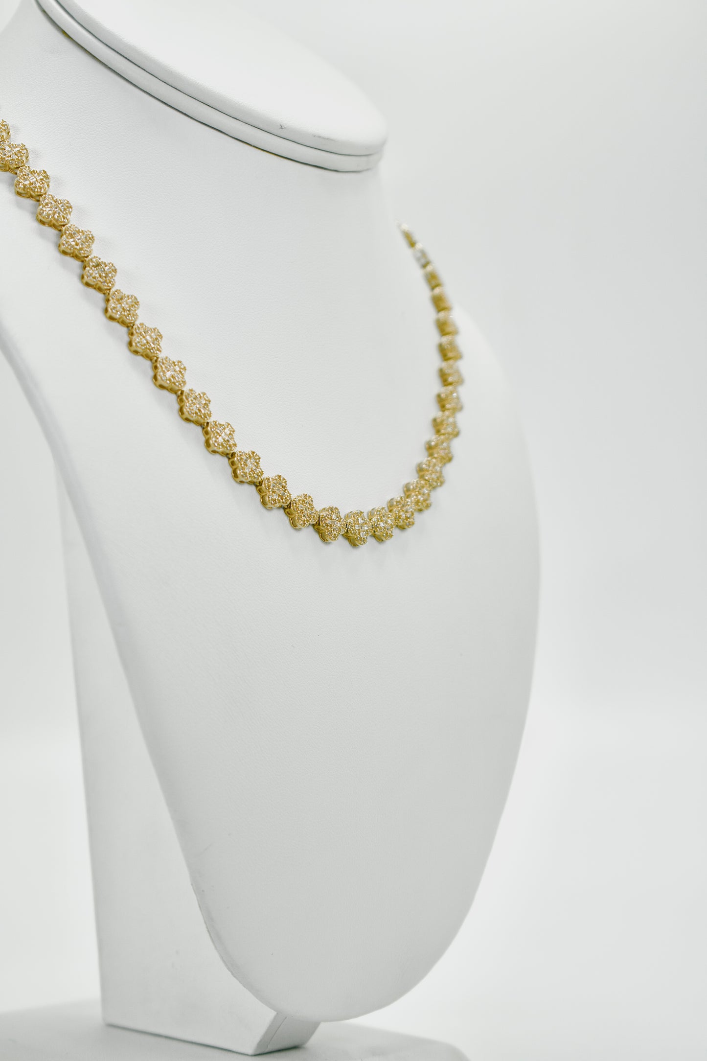 14K Trebol Choker Cz Stones Yellow Gold