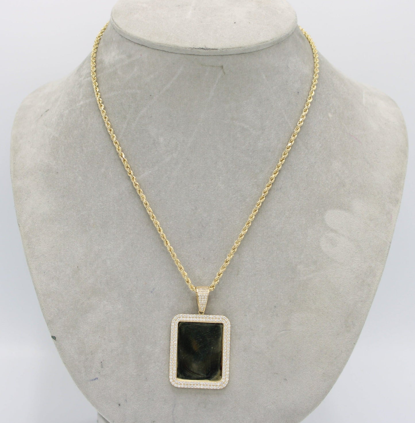 14K Picture Pendant Cz Stones with Rope Chain Yellow Gold