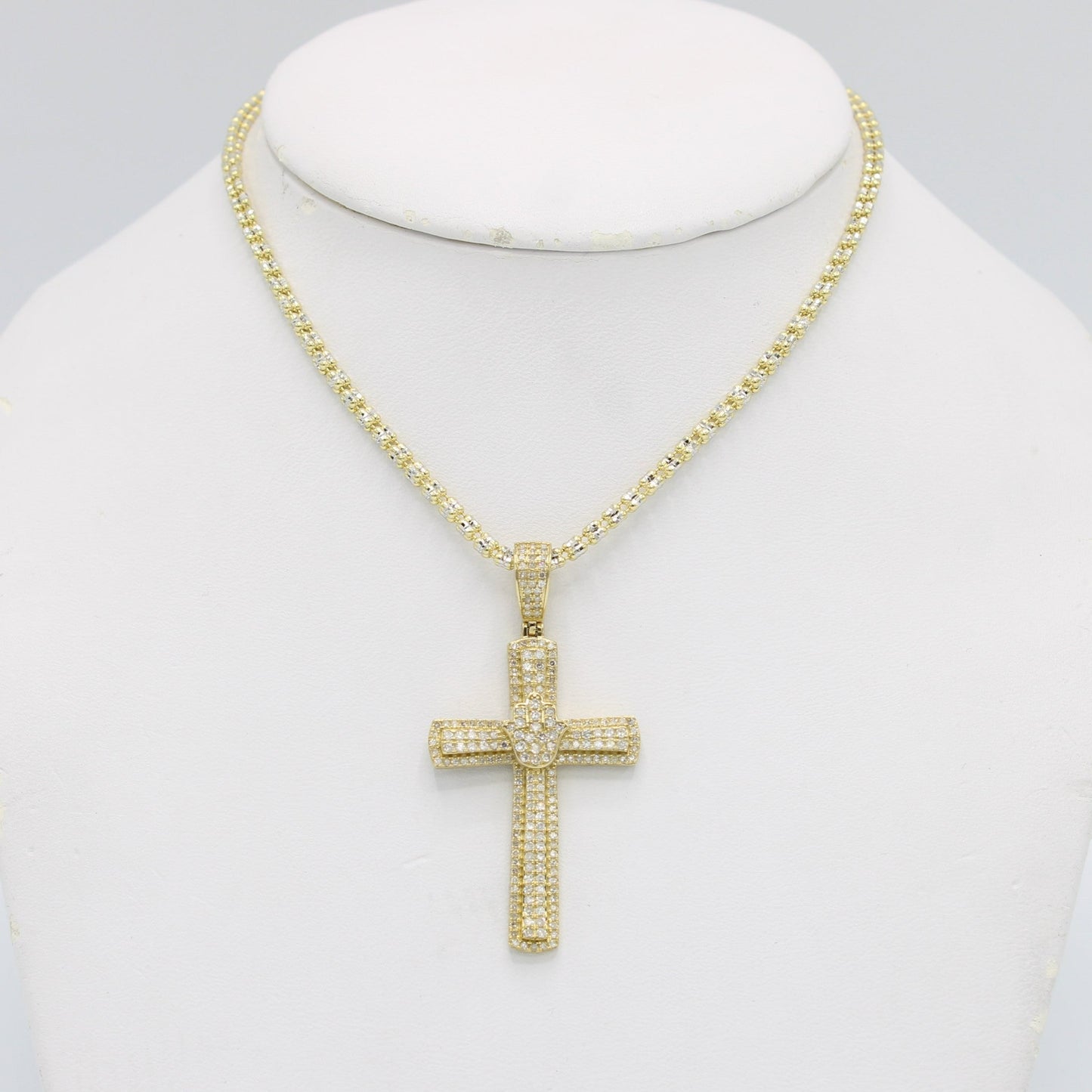 VS Diamond Cross Pendant with Ice Chain Yellow Gold