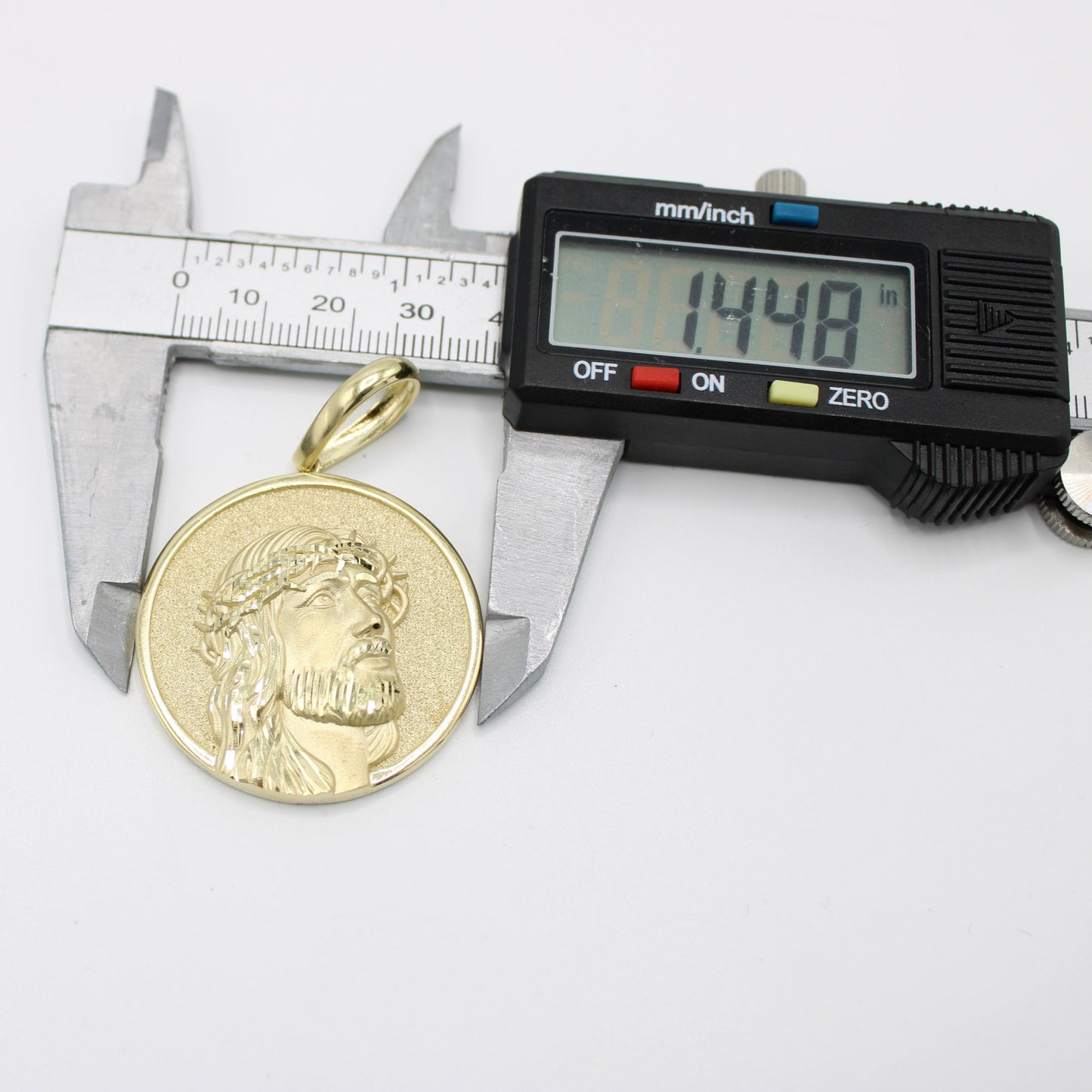 14K Jesus Face Pendant Yellow Gold