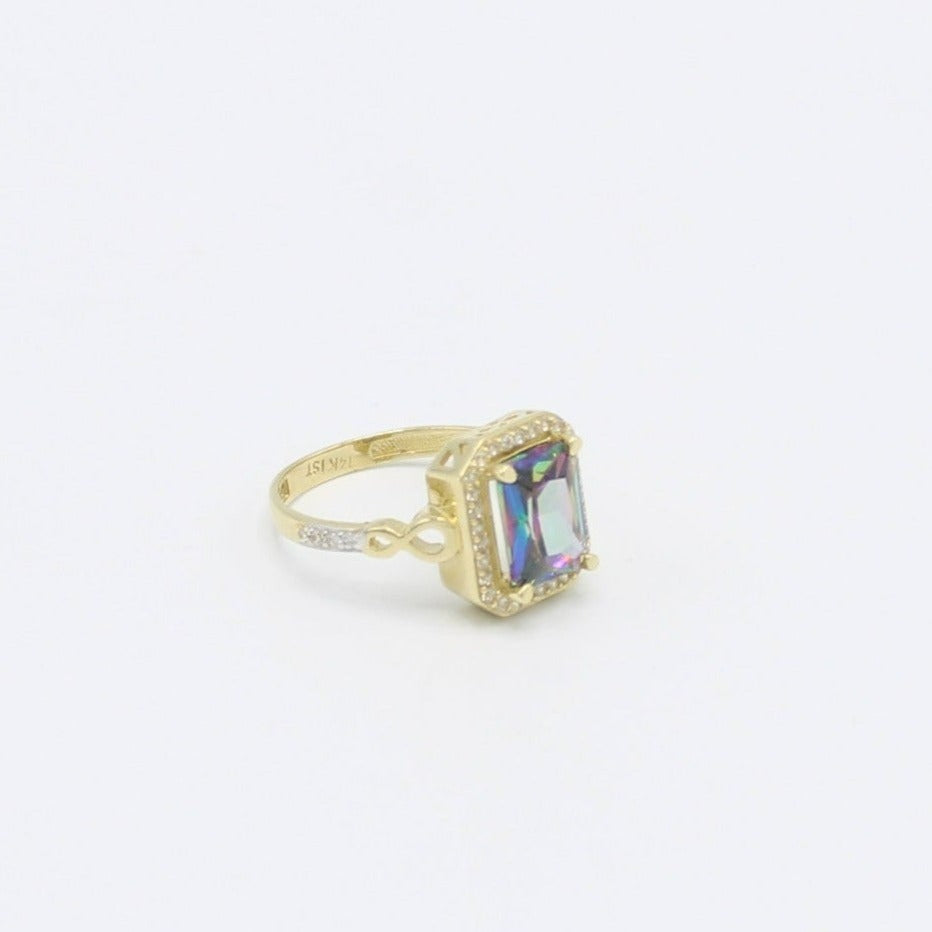 14K Fancy Cz Women's Ring Purple Stone