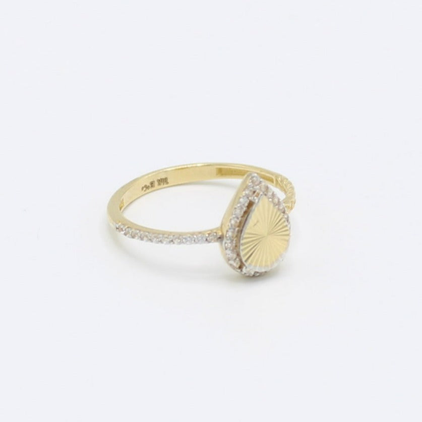14K Tear Cat Women's Ring Cz Stones Yellow Gold
