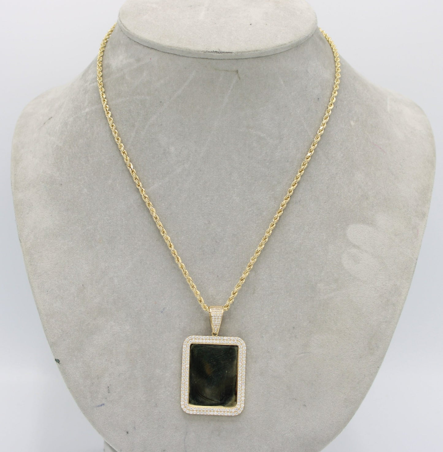 14K  Picture Pendant Cz Stones with Rope Chain Yellow Gold