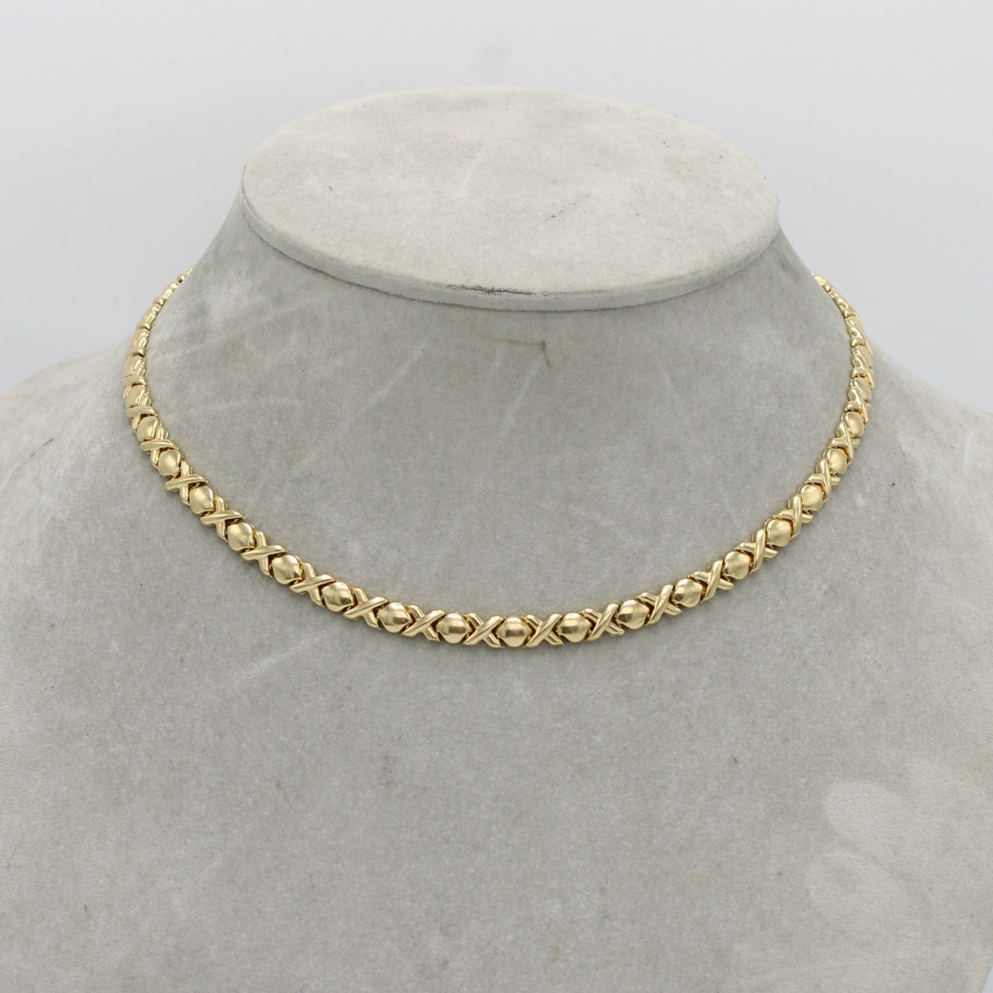 14K XOXO Choker Yellow Gold