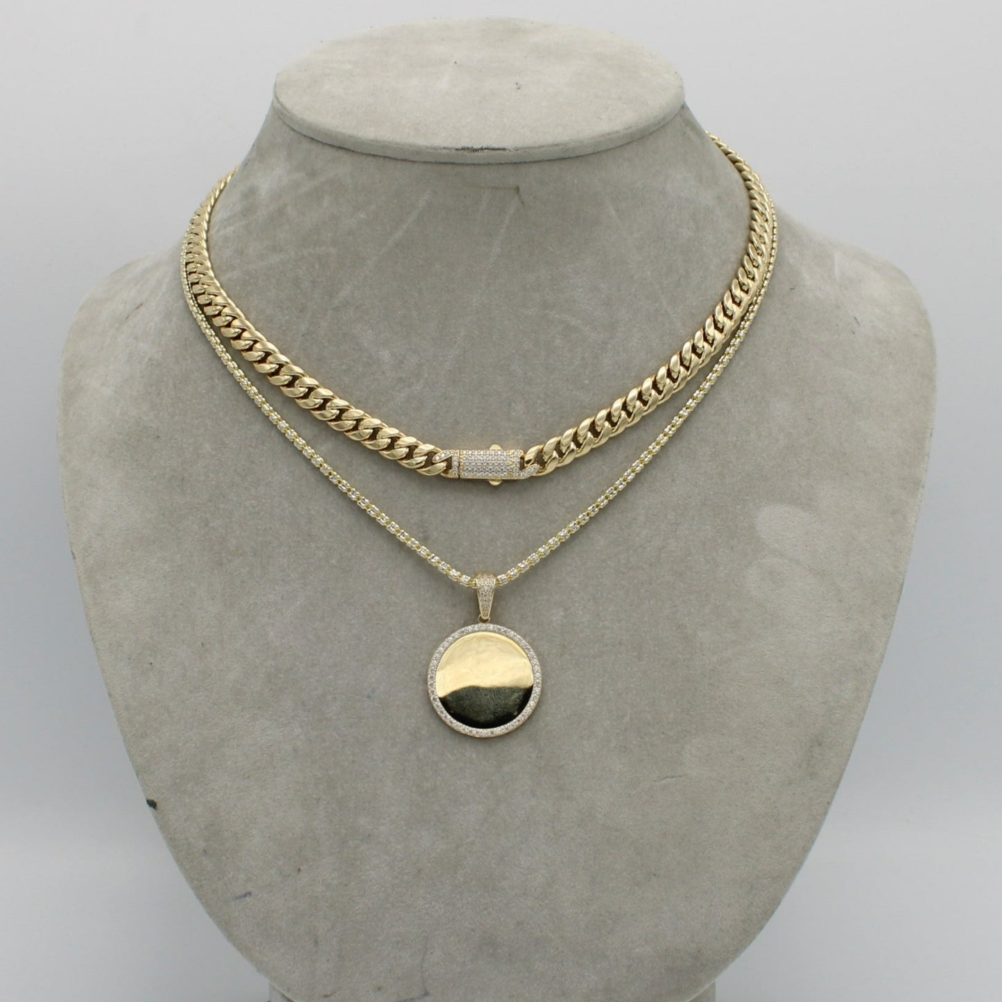 14K Set Choker (18") With Ice Chain (20") With Picture Pendant Cz Stones Yellow Gold