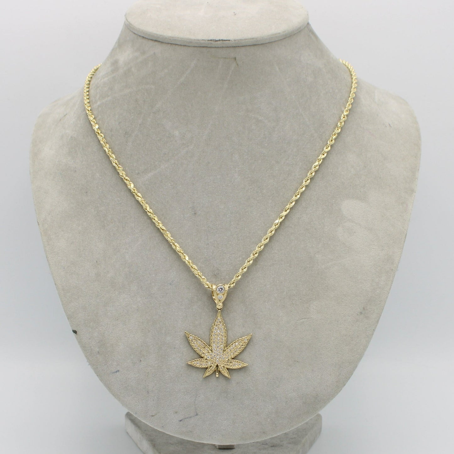 14K Weed Pendant  With Rope Chain Yellow Gold