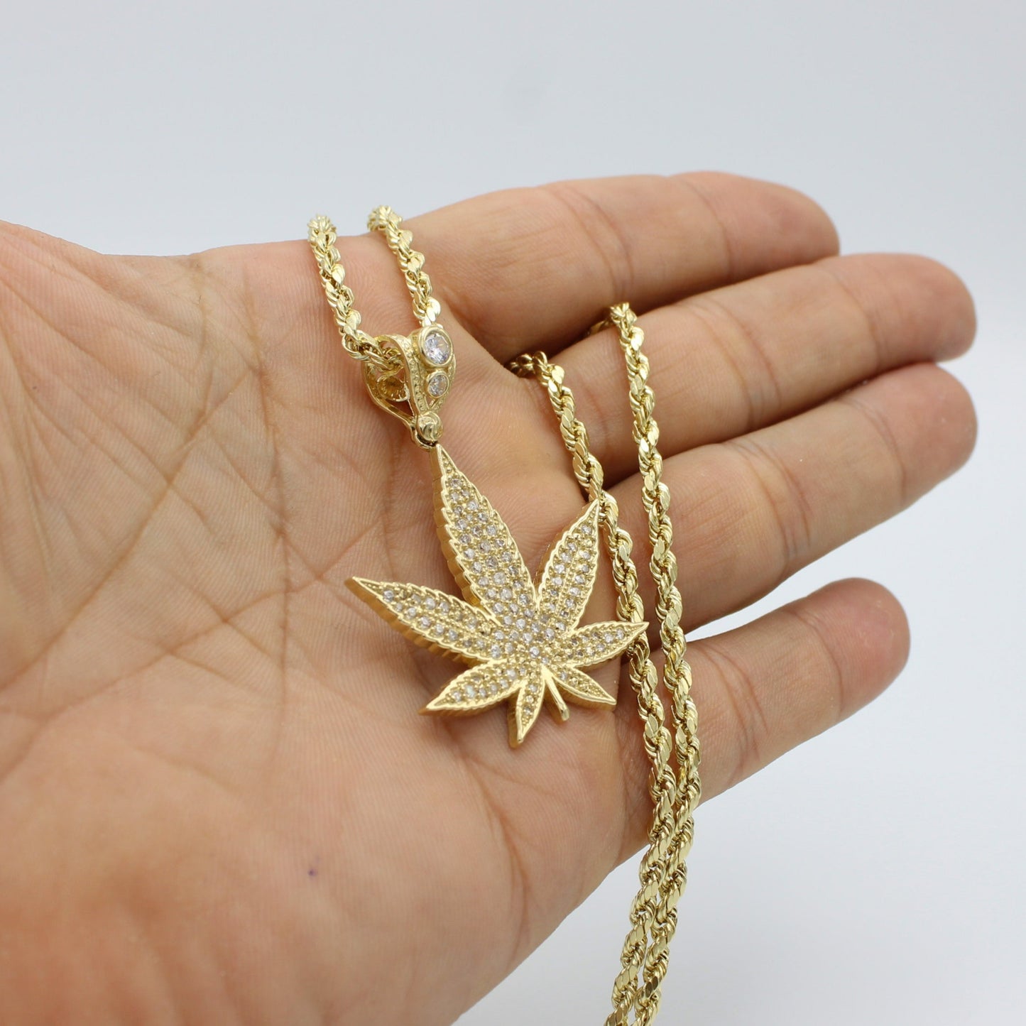 14K Weed Pendant  With Rope Chain Yellow Gold